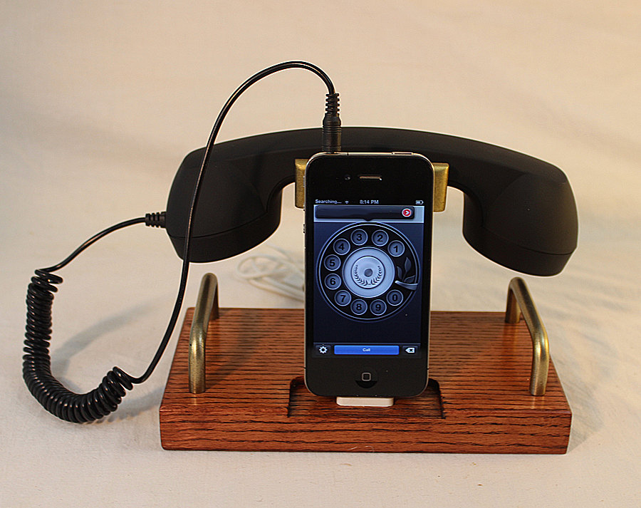 Iphone Dock - Phone - Ipod Dock - Phone - Charger And Sync Station - Coiled Wire Headset B Model - Plugin Headset