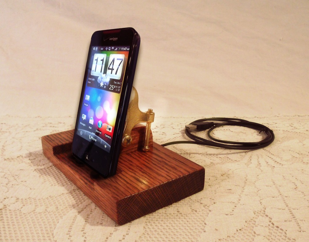 Htc - Evo - Incredible - Droid - Smartphone - Charger And Sync Station - Custom Built Dock - Oak - Brass Style V1